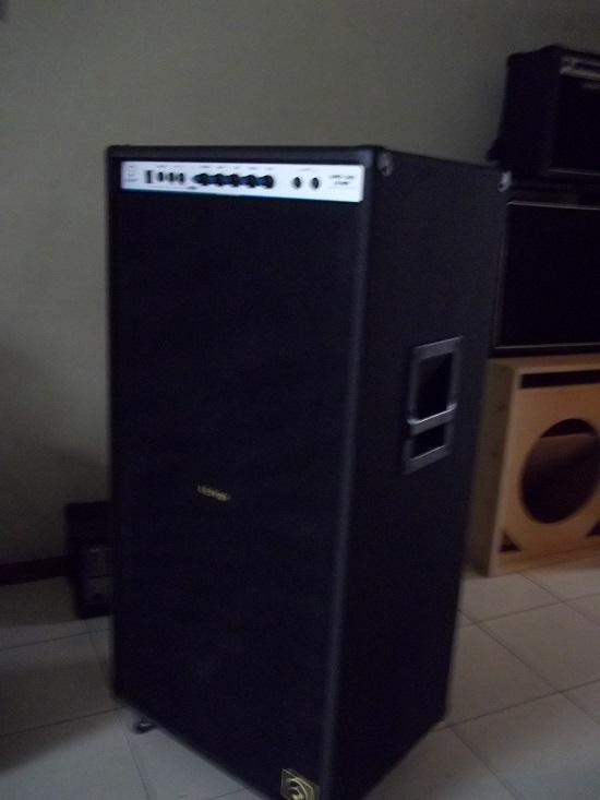 AMPLIFICADOR DE BAJO 400W  SUPER BASS  SB400W